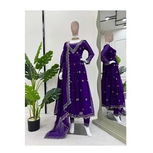 Vêtements et accessoires de qualité supérieure Fil Foux Georgette avec séquence Costumes de travail pour filles Collection de vêtements de fête - Product Image 1