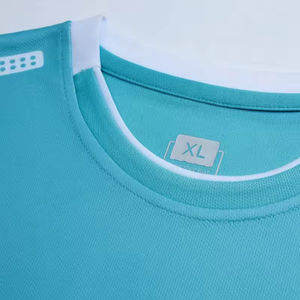 Uniformes de Fútbol Sublimados Personalizados al por Mayor para Hombre, Camiseta y Pantalones Cortos de Secado Rápido, Ropa Deportiva de Equipo, OEM - Product Image 4