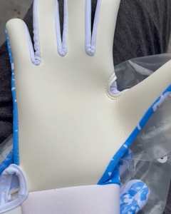 Gants Gaéliques Personnalisés de Haute Qualité en Latex Allemand Premium avec Sangle de Poignet Réglable, Poignées Légères Antidérapantes pour Sports de Plein Air - Product Image 6