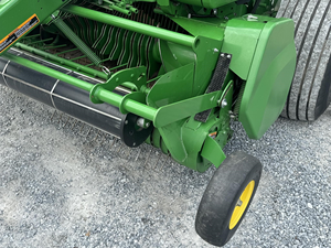 Presse multifonctionnelle économique 2020 John Deere 450M pour balles de foin agricoles à vendre - Product Image 5