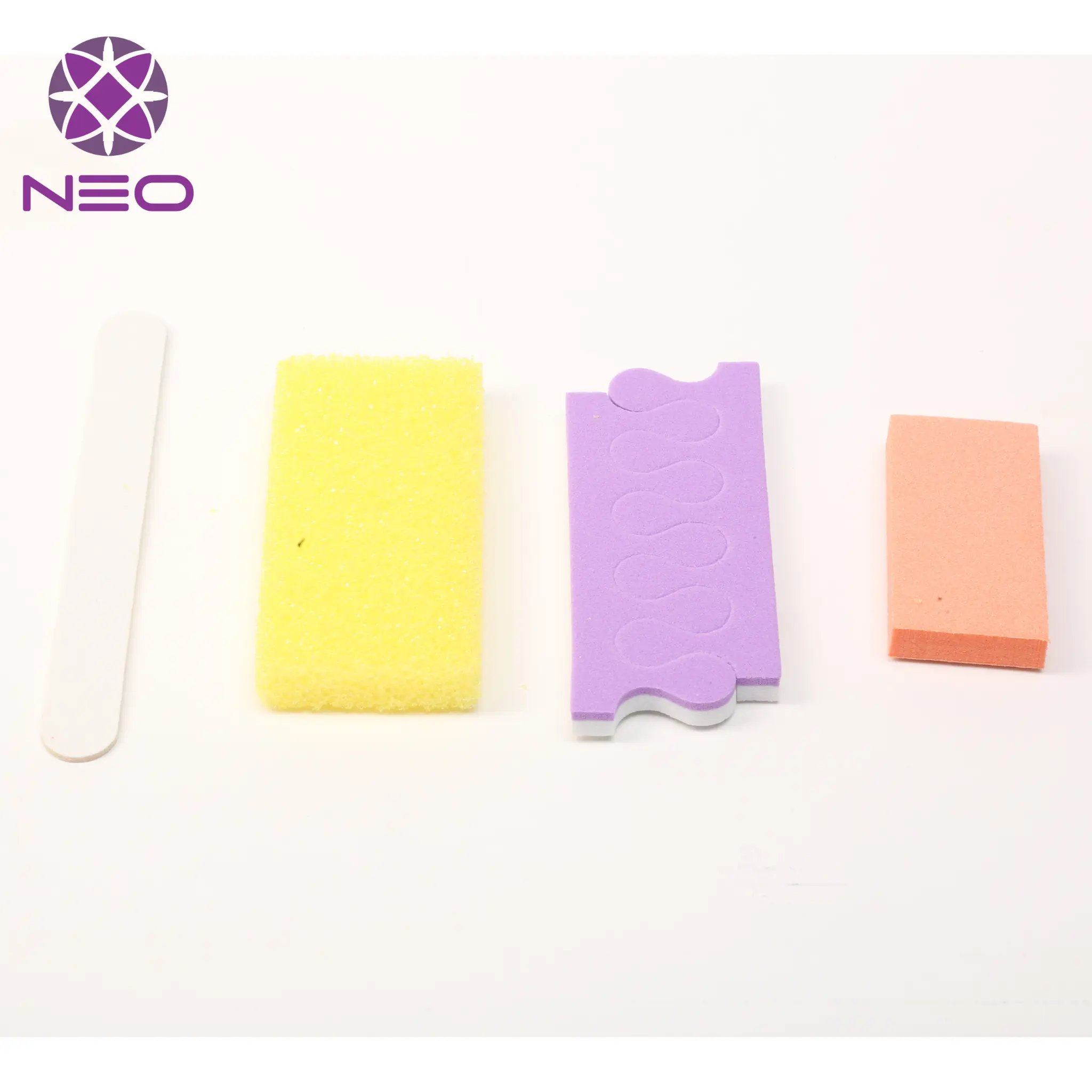 Factory Custom OEM Disposable Foam Kit Pedicure Kit Manicure Pedicure Set With Competitive Price New Design 2023