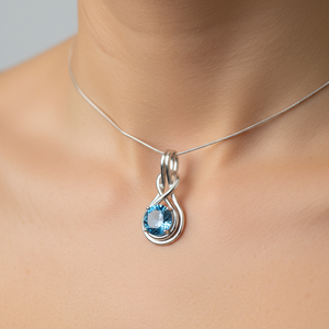 Colgante Redondo de Topacio Azul Natural, Colgante de Plata de Ley 92.5, Regalo de Navidad - Product Image 5