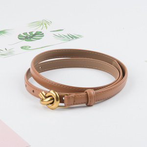 <span class=keywords><strong>Cintura</strong></span> da <span class=keywords><strong>Donna</strong></span> in Vera Pelle di Vacchetta, Design Casual, Larghezza 1,4 cm, Fibbia a Perno, Leggera, Semplice, Vintage ed Elegante, Accessorio per la Vita - Product Image 3