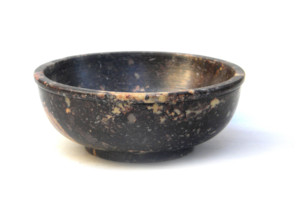 Bol rond sculpté en pierre naturelle de stéatite, bol polyvalent pour la maison, la cuisine, bol à encens pour feuilles de sauge et résine d'encens - Product Image 6
