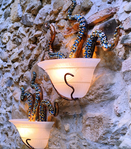 Lámpara de Alta Calidad Hecha a Mano, Elegante y Única, Regalo de Inauguración de Casa de Muy Buena Calidad - Product Image 1