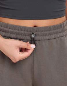 Pantalones cortos de Modal atléticos ultrasuaves de cintura alta para mujer, pantalones de salón informales de verano con bolsillos - Product Image 3