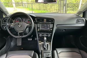 Volkswagen Golf SportWagen SEL propre, modèle 2016 - Product Image 3