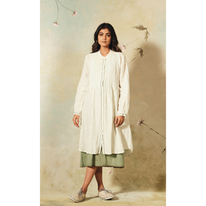 Robe longue plissée en lin/coton ivoire KIANA, respirante et tissée - Product Image 5