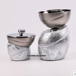 ชุดหัวเผาเครื่องหอมโลหะประดับโต๊ะเคลือบทองเงาวาวพิเศษพร้อมถาด - Product Image 3