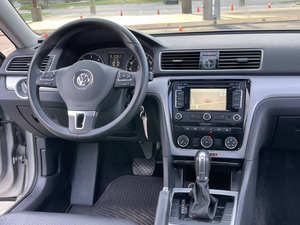 Manija de Acero OEM de Grado Industrial para Volkswagen TDI SE 2013 Usada, Garantía de 3 Años - Product Image 2