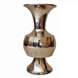 High Quality Brass <b>Vintage</b> Arabic Flower <b>Vase</b> Hammered With Polish Finished For Tabletop Home Decor And Table Decoration - Product Image 4