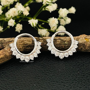 14K Or Massif Diamant Naturel Septum Nez Anneau Fine Jewelry. - Product Image 3