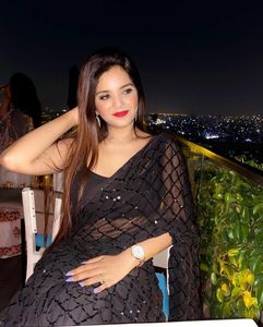 ชุดปาร์ตี้สุดพิเศษดีไซน์เนอร์,ชุดส่าหรีผ้านุ่มปักลายมีเอกลักษณ์ - Product Image 3