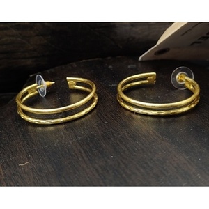 SOUMYA CREATIONS Boucles d'oreilles créoles en laiton faites à la main, plaquées or, style ethnique vintage, géométriques, bohèmes, unisexe, pour fête ou cadeau - Product Image 1
