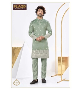 ชุดผ้าไหมนุ่มสำหรับผู้ชายเทศกาลออกแบบโดยดีไซเนอร์พร้อมรายละเอียดการปักสำหรับงานพิเศษจากอินเดีย - Product Image 2