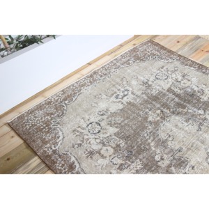 Tapis vintage 5,3x8,6 pieds, tapis turc en laine marron beige à motifs floraux - Product Image 5