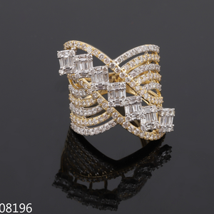 Bague de fiançailles et de mariage en or rose avec diamant de laboratoire solitaire pour femme avec certification plaqué or - Product Image 2