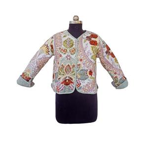 Veste matelassée florale confortable pour femmes Nouveau style Kimono court en coton doux Manteau à fleurs Impression indienne à blocs Formelle décontractée - Product Image 1