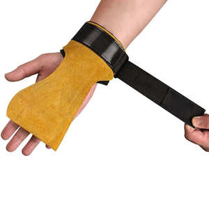 Poignée de gymnastique à 3 trous au design confortable, offre une protection fiable des mains, poignée de gymnastique à 3 trous de haute qualité pour les athlètes - Product Image 4