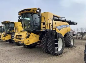 Top Brand for New Holland 100hp Combine Harvester 4LZT-5.0QC Agricultural Machinery for Corn Featuring Engine Now for Sale - Product Image 2