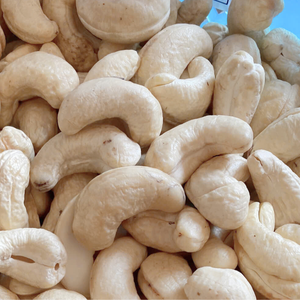 W320เม็ดมะม่วงหิมพานต์จากเวียดนามระยะเวลาในการขายสั้นเม็ดมะม่วงหิมพานต์เม็ดมะม่วงหิมพานต์เม็ดมะม่วงหิมพานต์จากเวียดนาม - Product Image 1