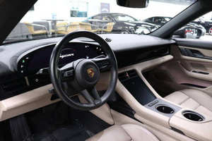 Vehículo Eléctrico Usado 2023 2024 Turismo de Alta Gama con Sistema de Infoentretenimiento Moderno y Fuerte Aceleración EV, Suministrado desde Japón - Product Image 5