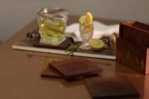 Sous-verre artisanal en bois de sheesham |   Ensemble de 6 sous-verres en bois (grands) Sous-verres en bois pour boissons - Product Image 4