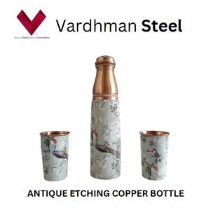 Botella de Cobre con Grabado Antiguo y Logotipo Personalizado de 650 ml, Artesanía Exquisita con Diseño Atemporal, Termo de Cobre Texturizado - Product Image 5