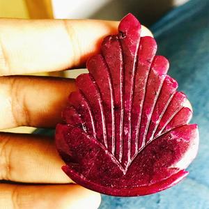 NATUREL NON CHAUFFÉ NON TRAITÉ RUBIS PAON SCULPTURE AVEC SUPERBE QUALITÉ SPÉCIALEMENT UTILISÉ POUR LA FABRICATION DE PENDENTIFS ET D'AUTRES BIJOUX - Product Image 2