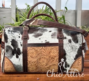 Sac de sport en cuir de vachette pleine fleur personnalisé cheveux sur sac de week-end en cuir usiné Holdall sacs de voyage de nuit pour unisexe - Product Image 1