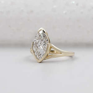 Yellow Gold Solitaire Diamond <b>Ring</b> Marquise Cut with <b>Split</b> Shank Elegant and Luxurious - Product Image 3