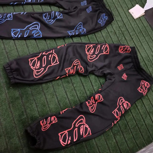 กางเกงวอร์มบุรุษแบบกําหนดเองพร้อมกระเป๋าโทรศัพท์วิ่งกีฬา Jogger กางเกงออกกําลังกายกางเกงวอร์ม - Product Image 2