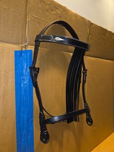 Bride de cheval en cuir espagnol de qualité supérieure MH Global Exports MH-HB-71 avec rênes en cuir, logo et emballage personnalisés pour la vente en gros - Product Image 3