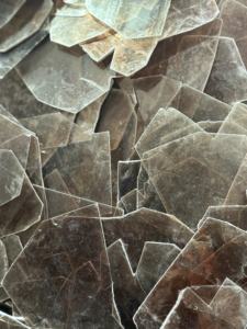 ไมกาบล็อกทับทิมธรรมชาติเกรดที่เหนือกว่าสำหรับการใช้งานแรงดันไฟฟ้าสูง - Product Image 3