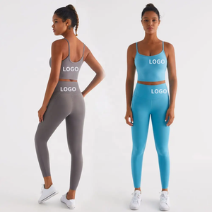 Unique 2025 mujeres Yoga Set 2 piezas deportes moda cintura elástica Fitness personalizado dos tonos Yoga Set para la venta mujeres Fitness Yoga Set - Product Image 1