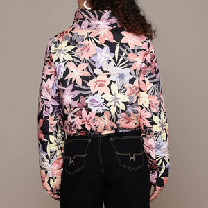 Custom Logo Warm Thicken Bubble Hooded Windproof Warm Winter Down Coats Women Puffer Jacket Quilted Cotton <b>Crop</b> <b>Zip</b> <b>Up</b> - Product Image 4