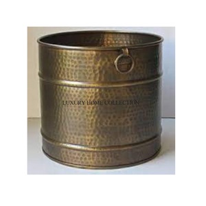 Elegante bañera decorativa galvanizada para plantas de jardín con acabado pulido de latón para mejorar patios, terrazas, paisajismo en el patio trasero - Product Image 1