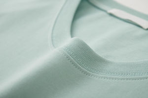 Ensemble t-shirt et short pour hommes, ensemble d'été à manches courtes et pantalon, ensemble décontracté et respirant, t-shirts à la mode pour hommes, vente en gros bon marché - Product Image 2