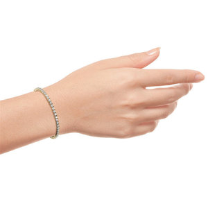 สร้อยข้อมือเทนนิสชุบทอง 14K ประดับด้วยมอสซาไนต์สังเคราะห์ขนาด 3 มม. จำนวน 52 เม็ด น้ำหนักรวม 6 กะรัต พร้อมตัวล็อคแบบกล่อง  มีหลายสีให้เลือก - Product Image 4