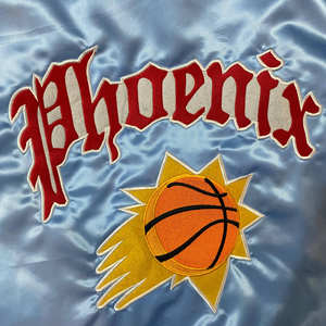 Veste de baseball Phoenix Suns en satin bomber rétro vintage pour hommes, femmes et unisexe avec patch brodé - Product Image 3