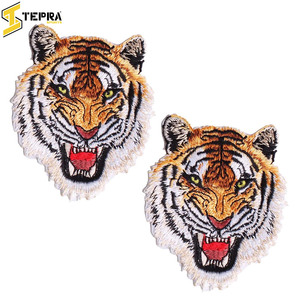 แผ่นแปะปักลายกีฬา TePRA โลโก้ผ้าสักหลาดรูปหัวใจทำจากพีวีซีคุณภาพสูงสำหรับหมวก - Product Image 2