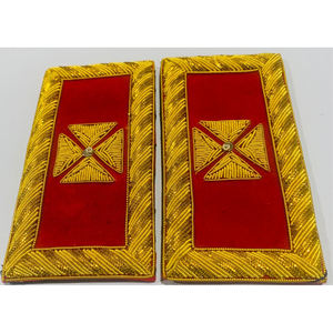 Knights Templar Past Commander Shoulder Boards in Bullion - Product Image 4