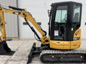 Miniexcavadora CAT 303.5E2 CR con motor de bomba de caja de cambios para uso en el jardín - Product Image 6