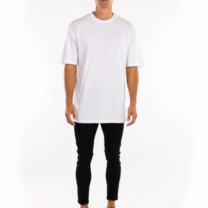 Camiseta de Hombre con Diseño de Logotipo Personalizado, Precio de Mayoreo, 100% Algodón, Transpirable, con Patrón de Letras, Nuevo Estilo - Product Image 2