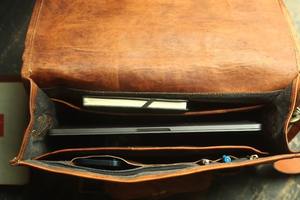 กระเป๋าเอกสารหนังแท้สำหรับทุกเพศกระเป๋าเอกสารใส่แล็ปท็อป calagry XP สไตล์วินเทจกระเป๋าเดินทางลายลูกกวาด - Product Image 4