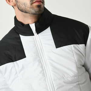 Nouvelles vestes matelassées en duvet pour hommes à col montant et fermeture éclair intégrale avec logo personnalisé en couleur unie - Product Image 6