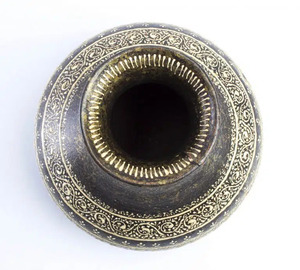 Wholesale Decorative and Gifting Item Table Top Flower <b>Vase</b> for Home Decoration in Luxury Design - Product Image 2