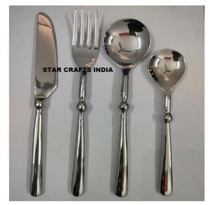 Elegant Vintage-style Metal Cutlery <b>Sets</b> for Classic Wedding Receptions and Parties Premium Stainless Steel <b>Flatware</b> <b>Set</b> - Product Image 3