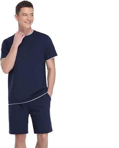 Conjuntos deportivos innovadores de verano para hombre, con logotipo personalizado, de dos piezas, camiseta y pantalones cortos, para entrenamiento y jogging, OEM. - Product Image 4