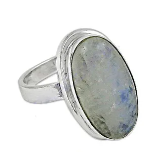 Bague ovale en argent sterling 925 pour femme avec pierre de lune de 10 mm et incrustation de grenat et d'améthyste - Product Image 3